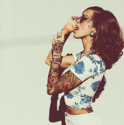 inked-pierced-beautiful:  Follow us at Inked. Pierced. Beautiful. 