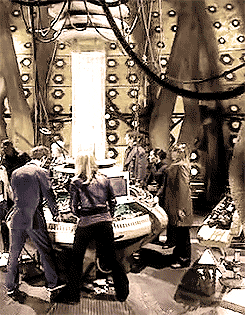 dahvill:Doctor Who Fest: day 10↳ What is the most epic scene in Doctor Who?: Everyone in the TARDIS