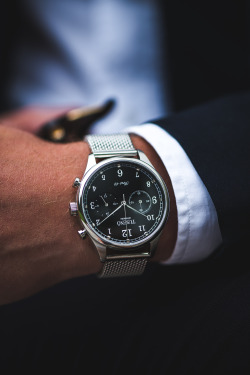 themanliness:  The beautiful Tusenö First 42, this piece really sets a new standard in affordable luxury watches. FIRST 42 - SILVER / BLACK Shop Here 