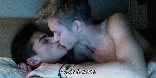 XXX im-so-dirty:  DIRTY BLOG   Love is love and photo