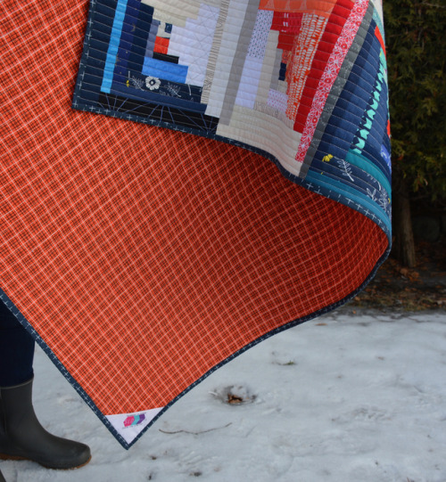 Scrappy Log Cabin Quilt: Finished!A couple weeks back, I finished the last stitches on binding my sc