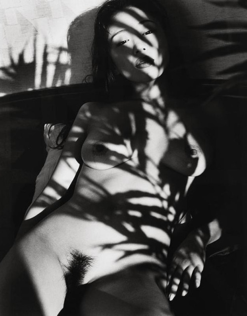 erolectrica:Nobuyoshi Araki