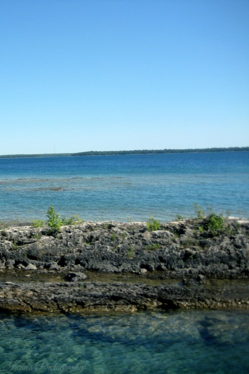 skypeslut: I took this picture in Tobermory last year and I really liked it so I thought it belonged