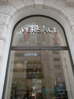 versace:  ✘✘✘ // Ʋersace