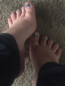 sierra-marie94:  luvsexyfeet:  sierra-marie94:  crazytoezbeautifulsolez:  sierra-marie94:  I got some cute as toe rings in the mail 😘  Perfect feet by the one and only miss sierra-marie94  Aww thank you 🙈🙈🙈🙈🙈😁😁😁  sexy little