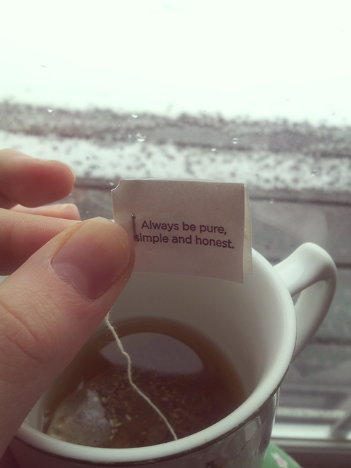 teenagepics:  If you’re a teen you must follow this blog. 