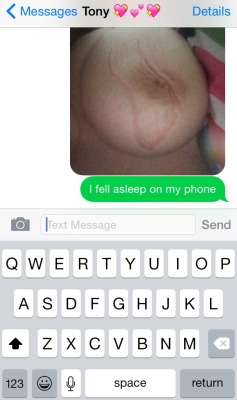 sppersonalblog:  i don’t even have a caption for this  Looks like u ruined ur poor phone&hellip;.lol