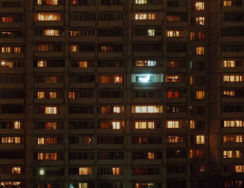 ruineshumaines:Private Moon by Leonid Tishkov.More here.