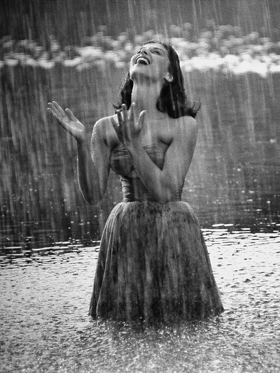 20th-century-man:  Pier Angeli / photo by Allan Grant, 1954. 