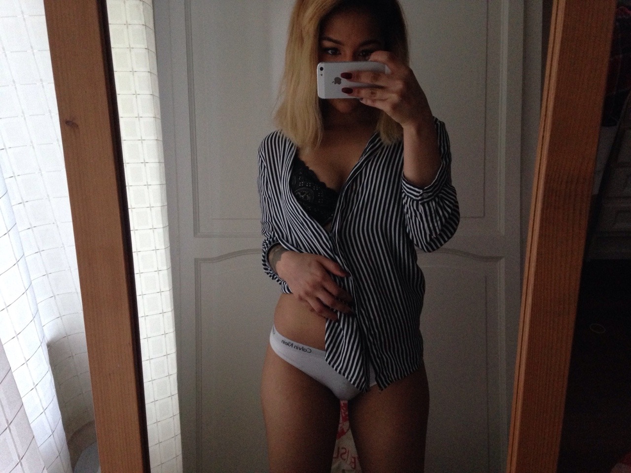 mia-redworth:  Run away with me