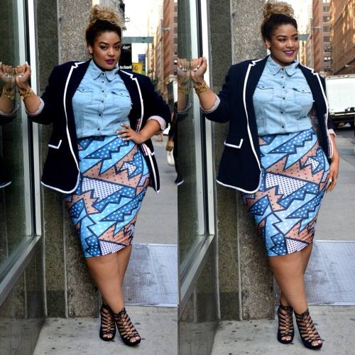 Desiree Jenkins:wearing rue107’s Venus Skirt