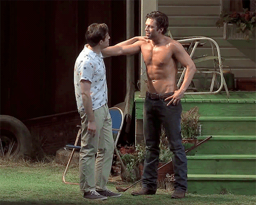 queencorazon:  Picnic, starring Sebastian Stan&rsquo;s chest + abs + everything