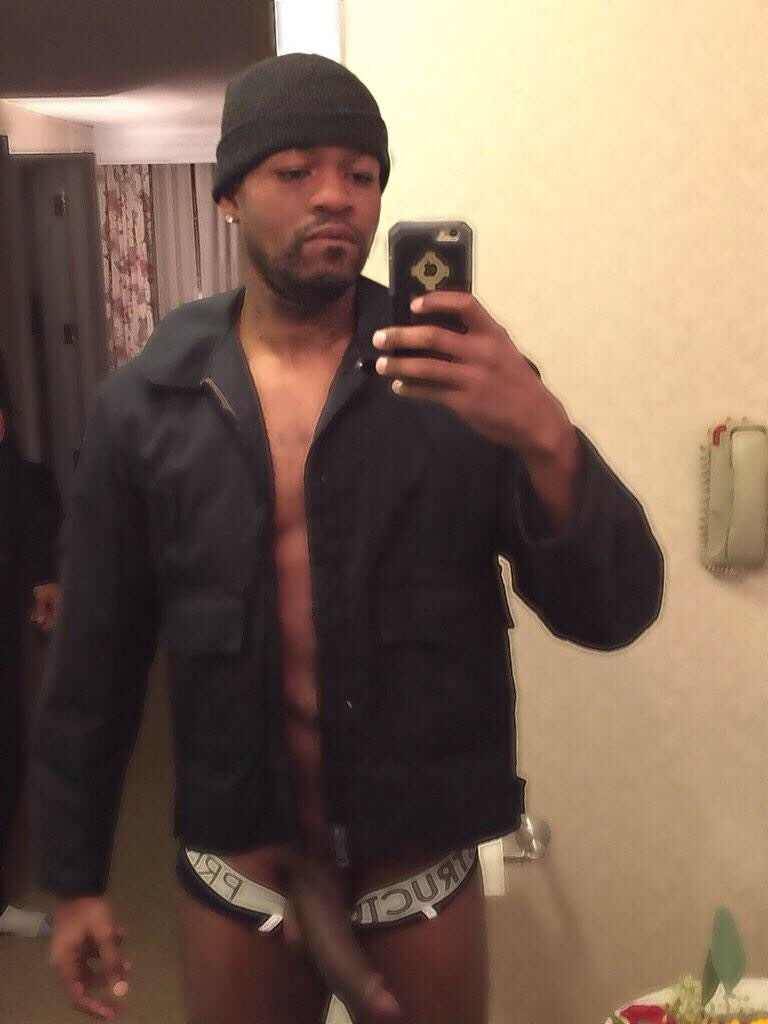 thafather68:  therealhoodfreak:  Beef 🍆  Delicious 