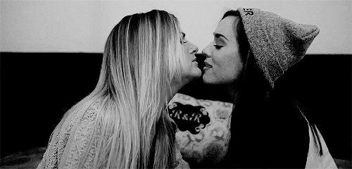 The Loving Lesbos