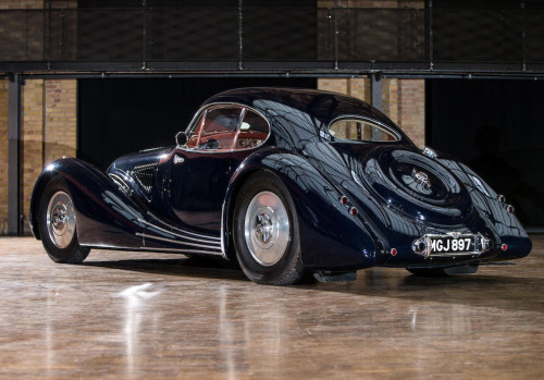 dieselfutures: Bentley Petersen 6½-Litre ‘Dartmoor’ Coupe Love this autoSo sleek 