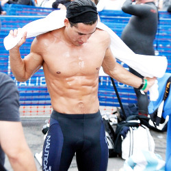 celebritymeat:  Mario Lopez. 