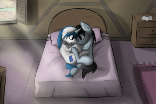 askfrosty:  marsminer-venusspring:  A commission from my buddy Frost~  Thank you!Also support me on Patreon if you like my stuff, ya know, money and all that.  http://www.patreon.com/martiancanine  So CUUTE <3 LIKE CUDDLES ARE THE BESTEST THINGEVAR