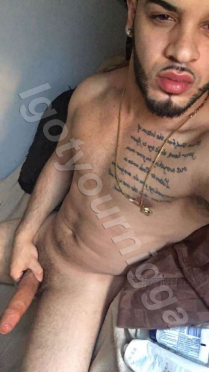 originalshepherdtreeland:  freakyangel91:   Freakypapis  Love that dick   Love tatted papis💋💋 