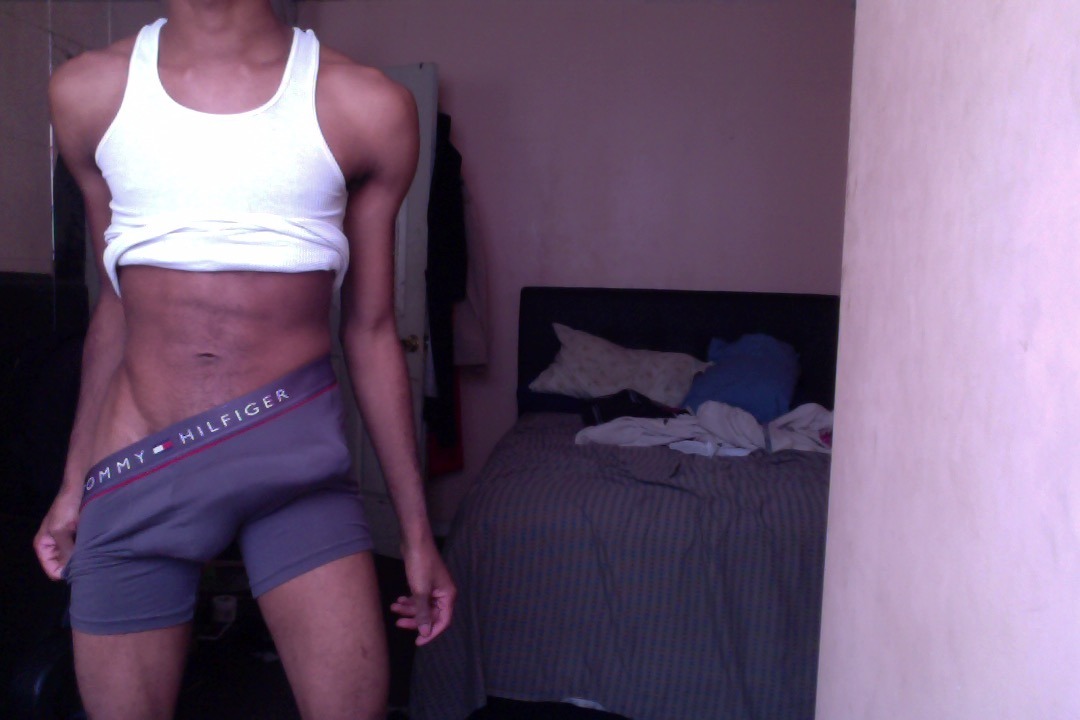 shiftheparadigm:  I love my Tommy's😩