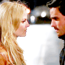 swanshope:  Killian + initiating kisses in 4A↳ requested by ceaselesslyinlove