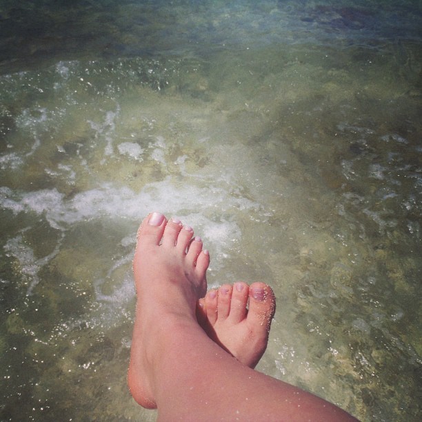 kiddingkitten:  Loving life !
