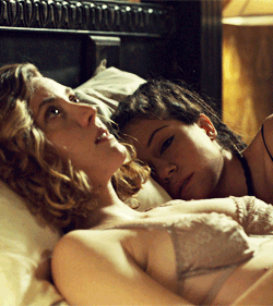orphanblack:  S1E08 - Entangled Bed Bank  