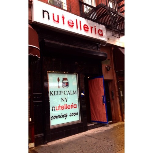 THIS. JUST. HAPPENED!! I thought it was a dream… I had to go meet the amazing human behind this. This is real life! The Nutella gods have answered my fat Nutella dreams 🙌🙌 #HeavenOnEarth #Nutella #Nutelleria #ParkSlope #BrooklynLove #DontBotherMe...