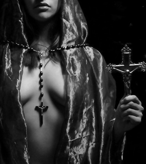 deineschlampe: … in the name of church, do dirty things with me ;)