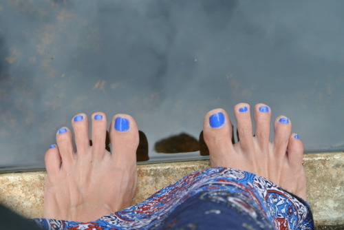 hippie-feet: Happy weekend!  love them