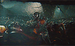 delasazores:  paquidermomulticolor:  namor:Ant-Man’s new trailer.  uy uy uy que