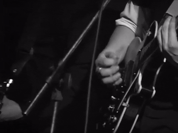 Interpol Performing Roland At The Rocket Bar In St. Louis, Missouri (Sept 25, 2002)
