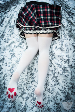 Please someone get me these tights