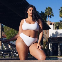 bodypositivism:    Latecia Thomas  