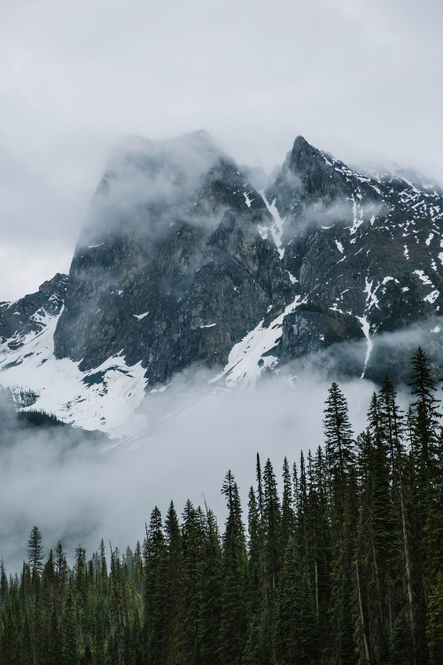 XXX chrisamat:  Yoho National Park, BC - www.chrisamat.com photo