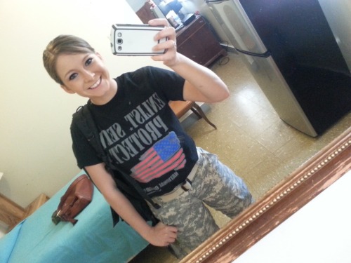 marinewife2469:  armyman88:  Nice!  Cute adult photos