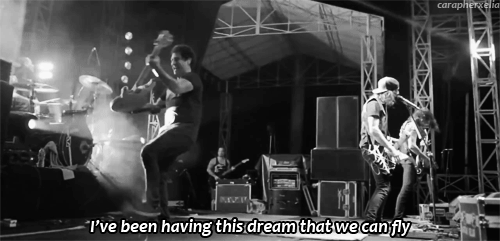 carapherxelia:  Bulls In The Bronx - Pierce The Veil - [video credit] 