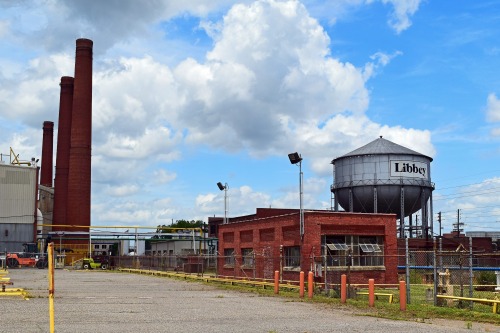 The abandoned Libbey glassware factory in Shreveport, Louisiana, was one of the largest tableware ma