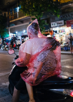 jfpetersphoto: Waiting for the Rain, Hanoi, Vietnam 2018