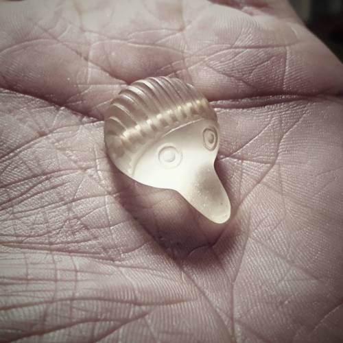 willigula:Hittite carved crystal hedgehog, Anatolia, c. 1,500 BCE. (my dad has weird things in his h