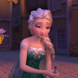 constable-frozen:  I’m fine   Elsa aus