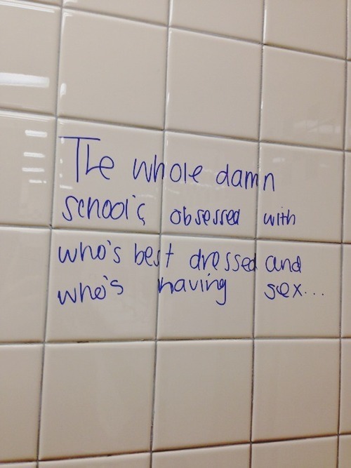 (5) Tumblr on We Heart It http://weheartit.com/entry/59652784/via/KarolinaBeezy
