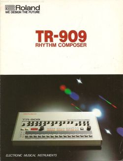 letriangledor:  Roland TR-909 #Drum Machine #1984.
