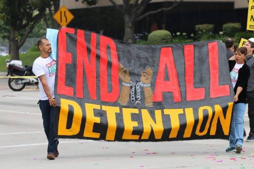 insurrectionnews: USA:  LGBTQ Activists Block Road Outside Trans Detention Center Full sto