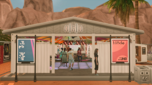 SimchellaGet your influencers and B-listers ready because Coachella is coming to the sims! Will they