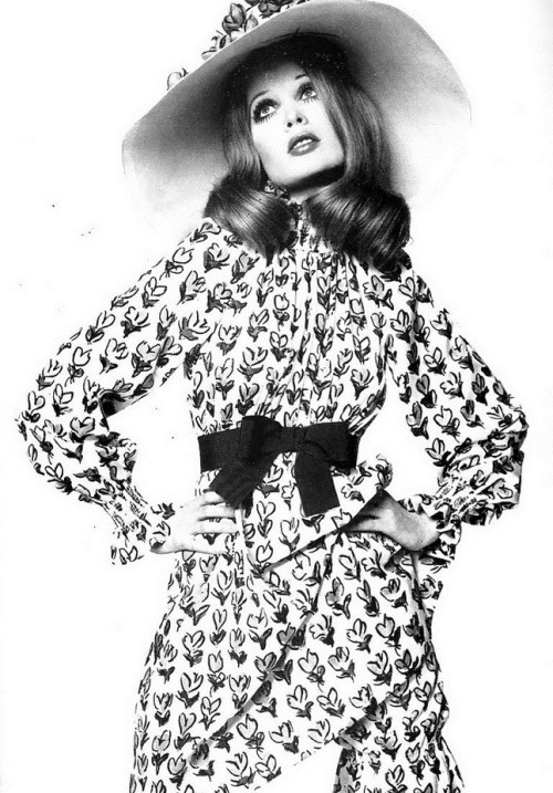 60sfashionandbeauty:Sue Murray in a floral print dress by Dior. Photo by David Bailey, 1968.