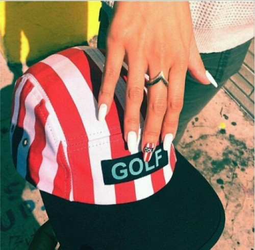 odd-squad:  i want this hat