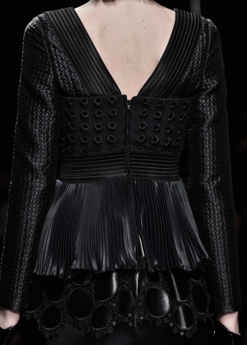 Emanuel Ungaro Fall 2015