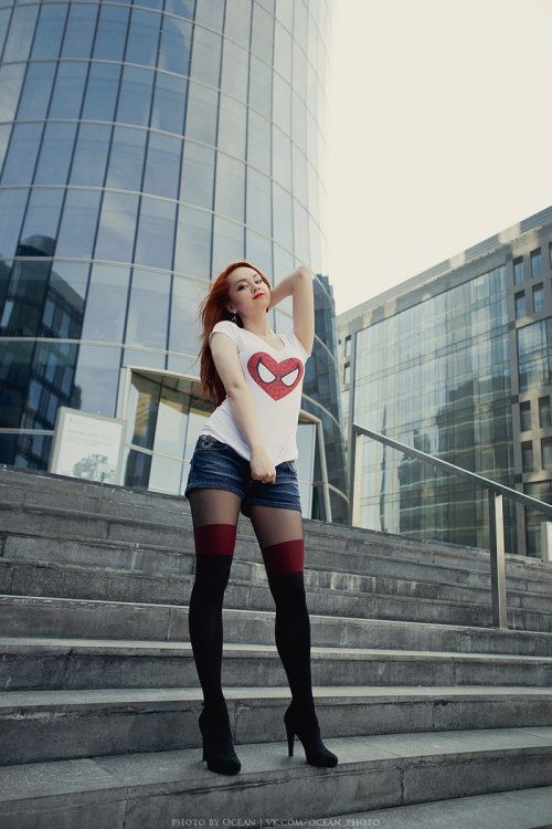 hotcosplaychicks:MaryJane in life by GrangeAirCheck out http://hotcosplaychicks.tumblr.com for more 