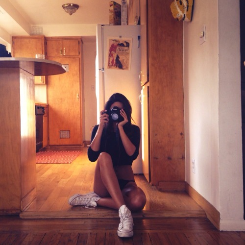 sirneave:  When models photograph photographers. Neave Bozorgi