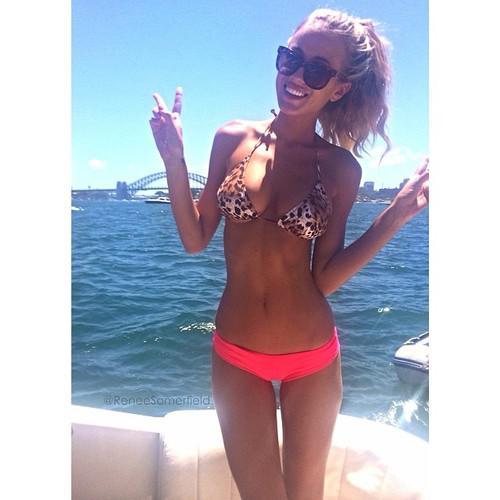 realamateurgirlfriends:  amateur girls submissions http://realamateurgirlfriends.tumblr.com/